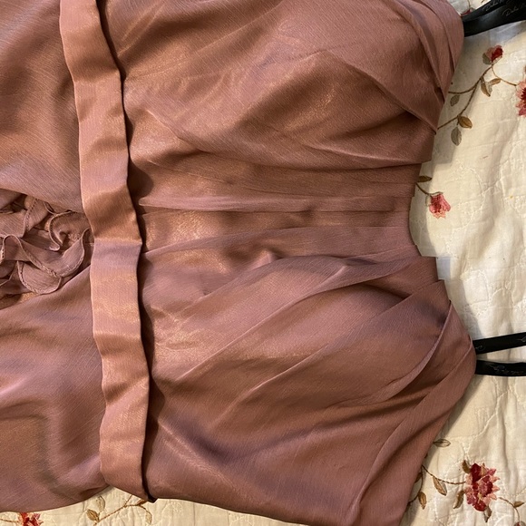 Daila Macphee elegant pink dress - Picture 3 of 4